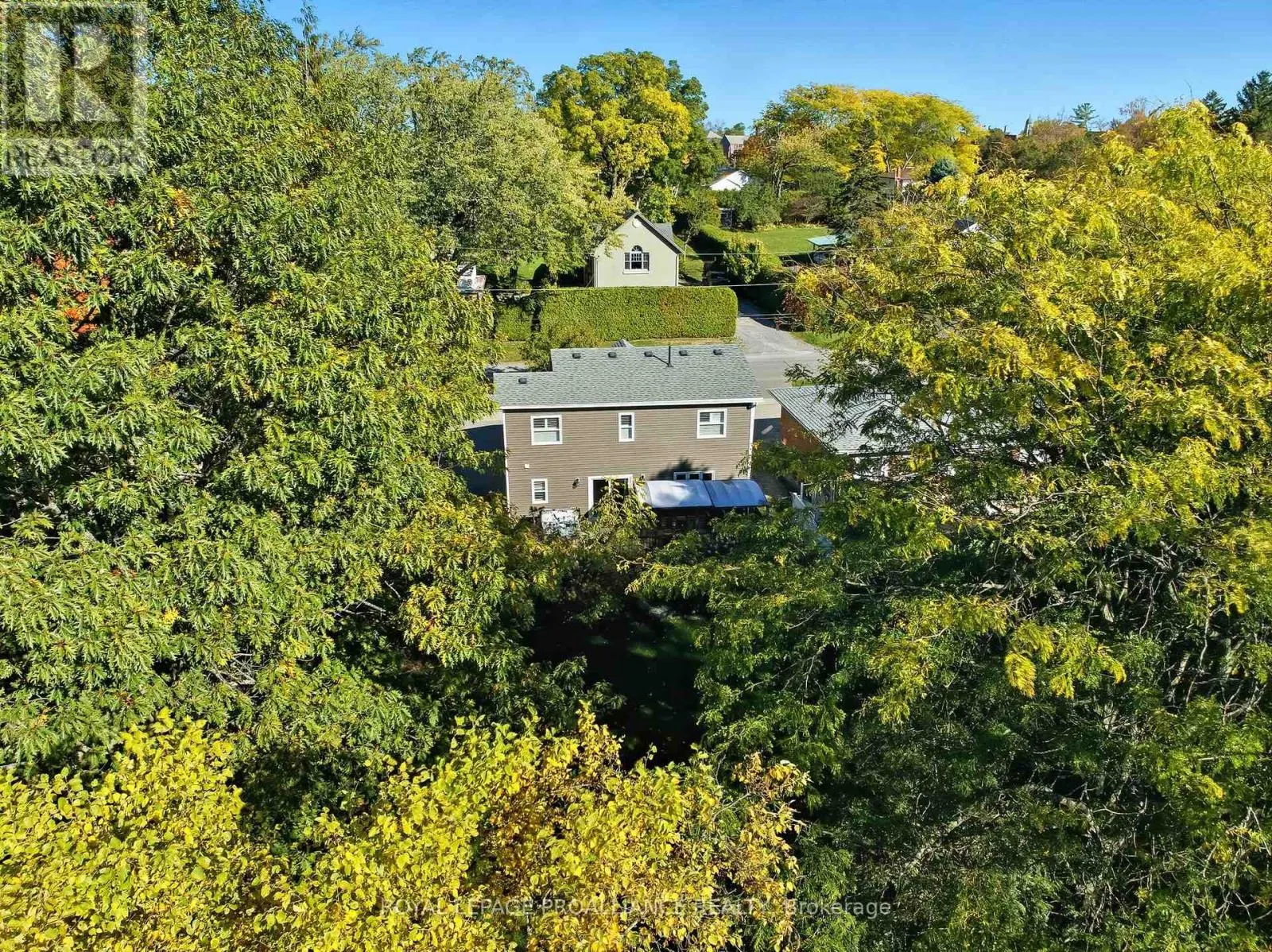80 ELGIN STREET N