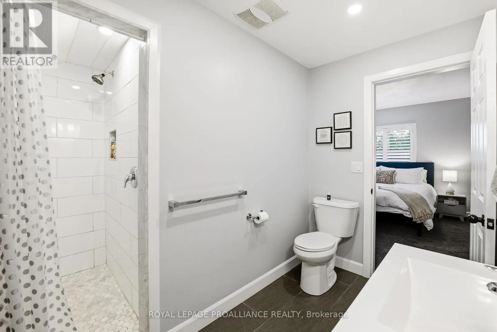 80 ELGIN STREET N