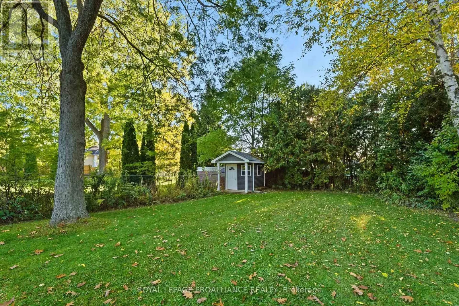 80 ELGIN STREET N