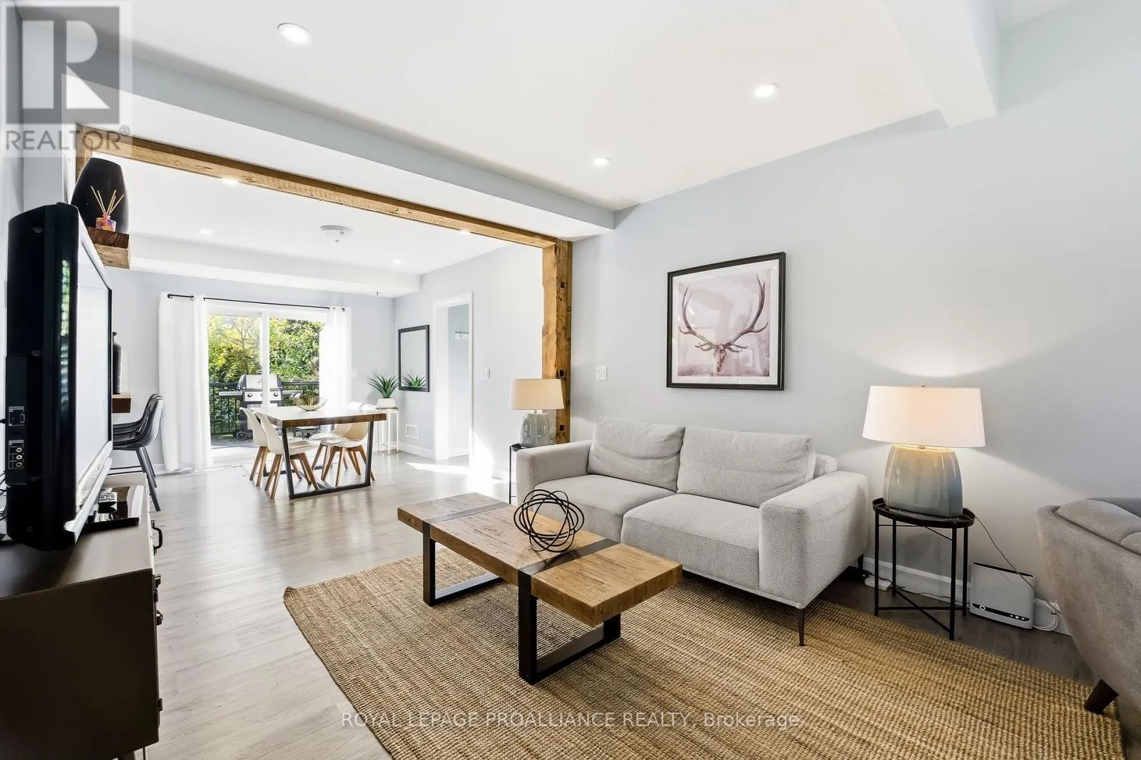 80 ELGIN STREET N