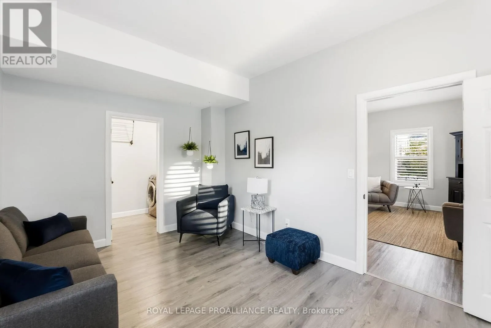 80 ELGIN STREET N