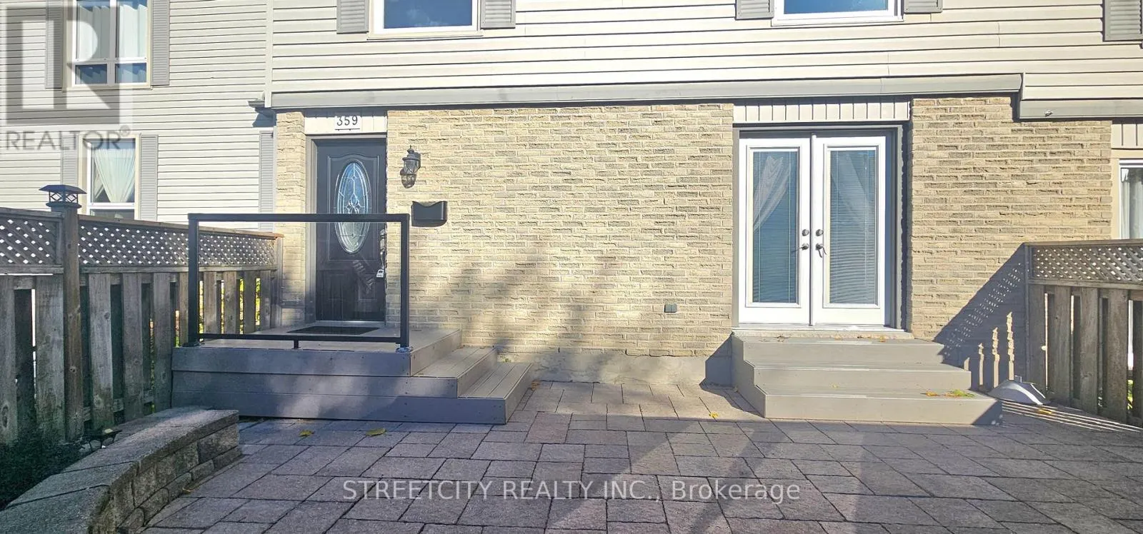 35 - 359 EVERGALDE CRESCENT N, #35
