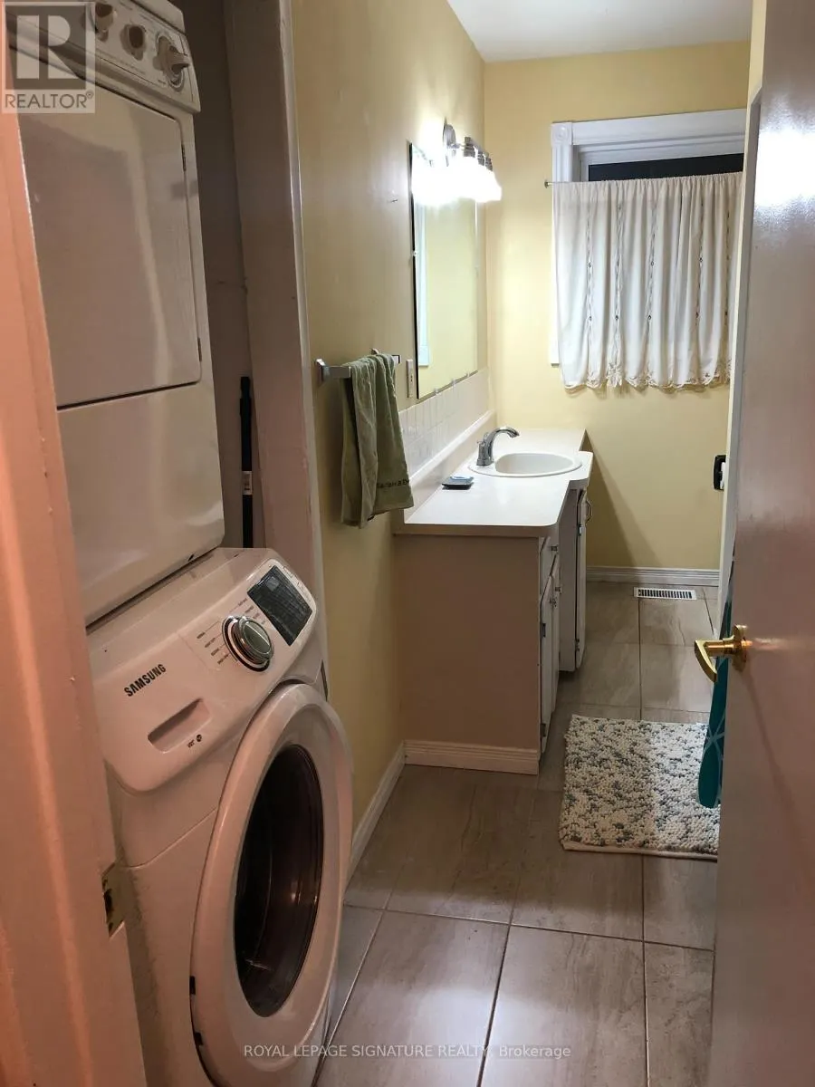 MAIN - 306 WESTMOUNT ROAD E