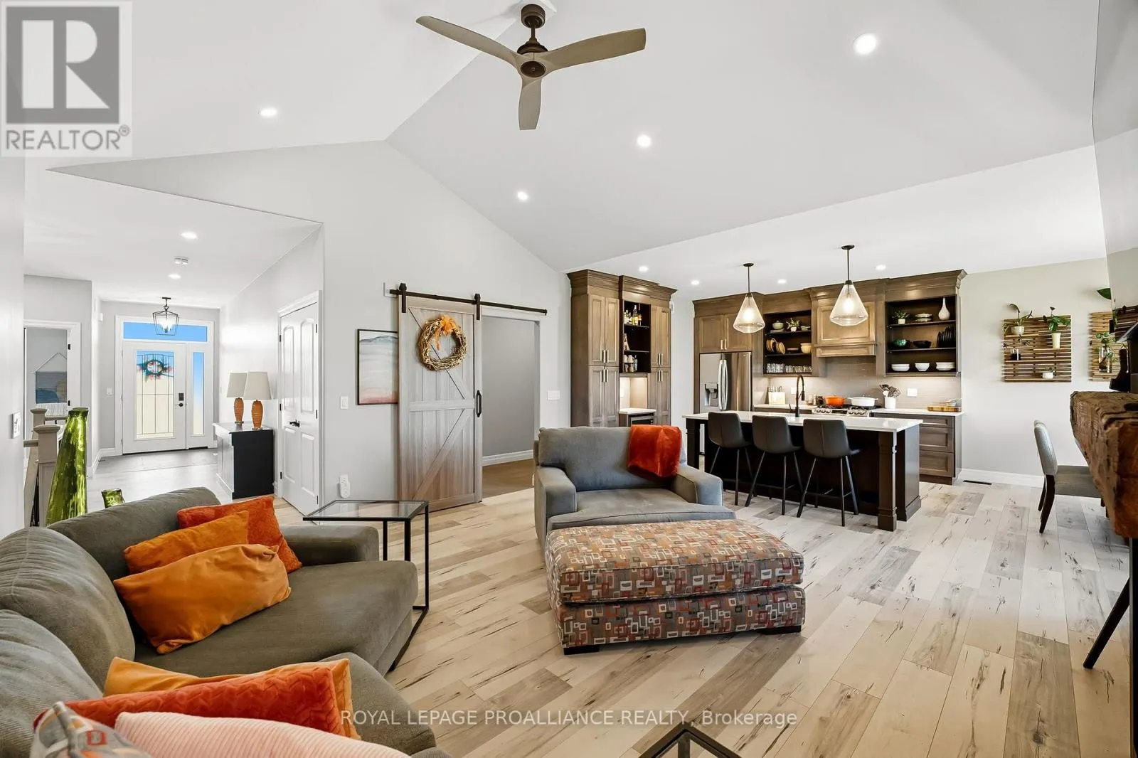 19 AMBROSIA TERRACE