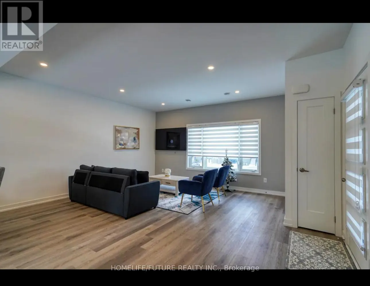 721 - 4263 FOURTH AVENUE