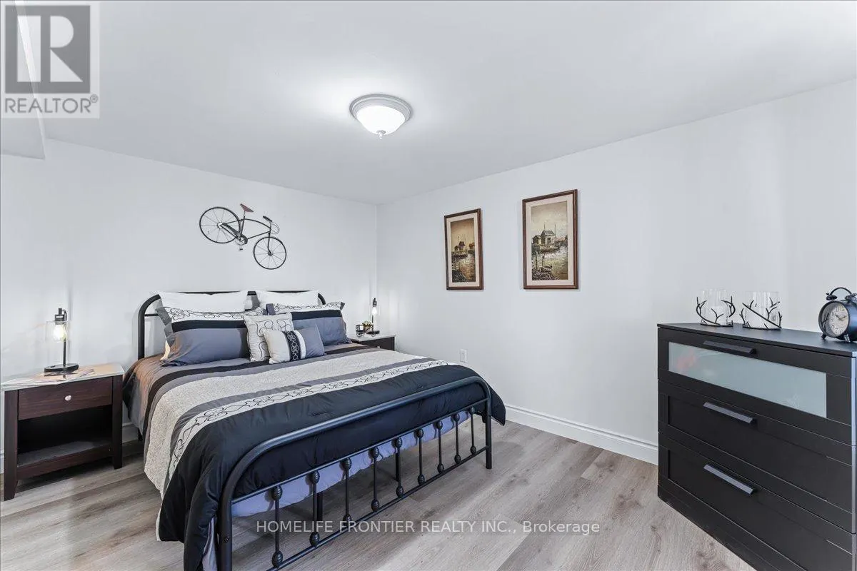 6 LAKEVIEW PARK ROAD