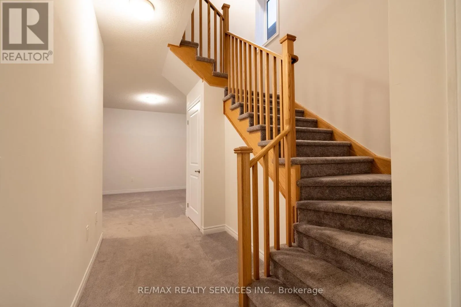 259 REA DRIVE