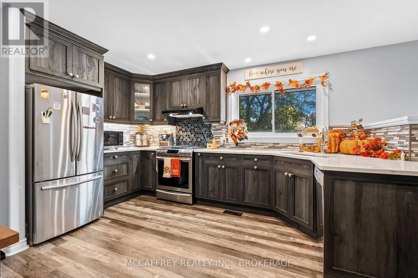 59 LOYALIST AVENUE