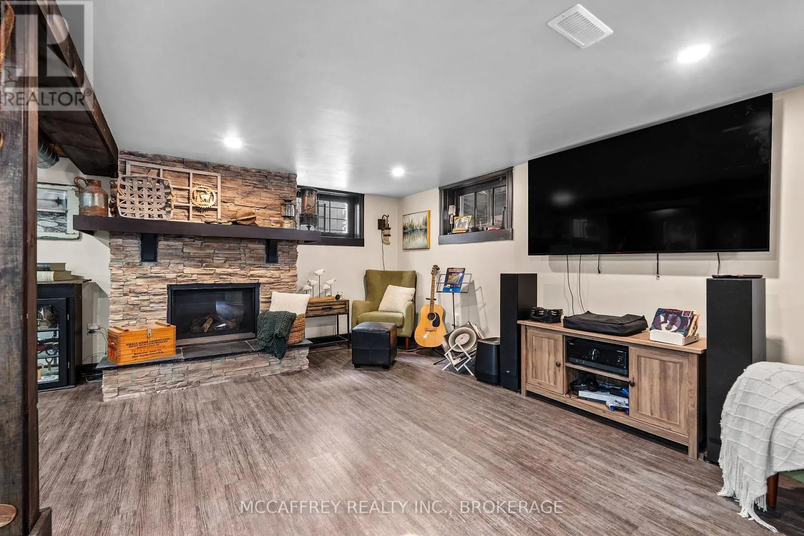 59 LOYALIST AVENUE