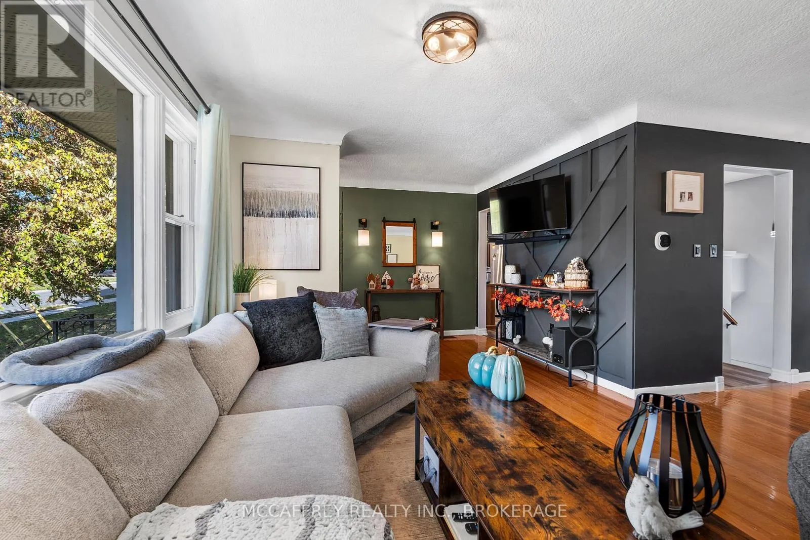 59 LOYALIST AVENUE
