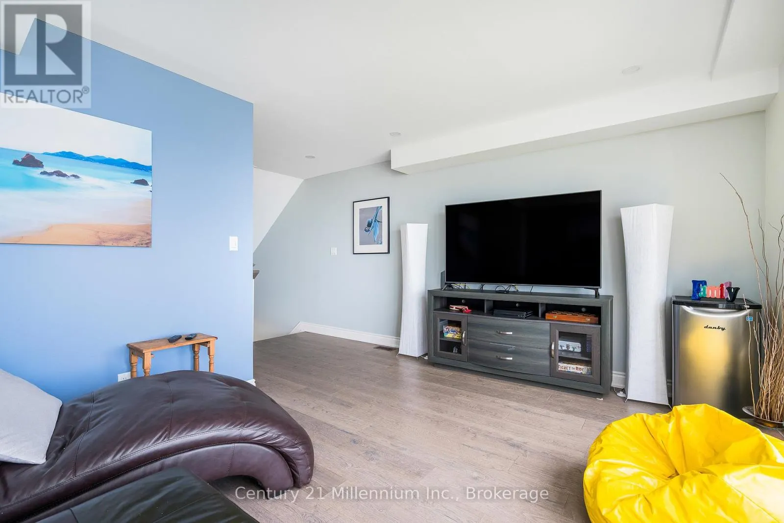 15 - 209707 HWY 26, #15