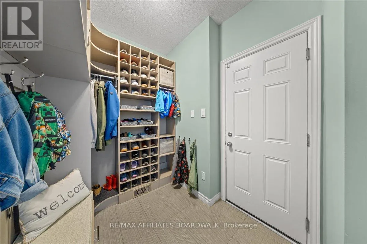 308 EQUINE WAY