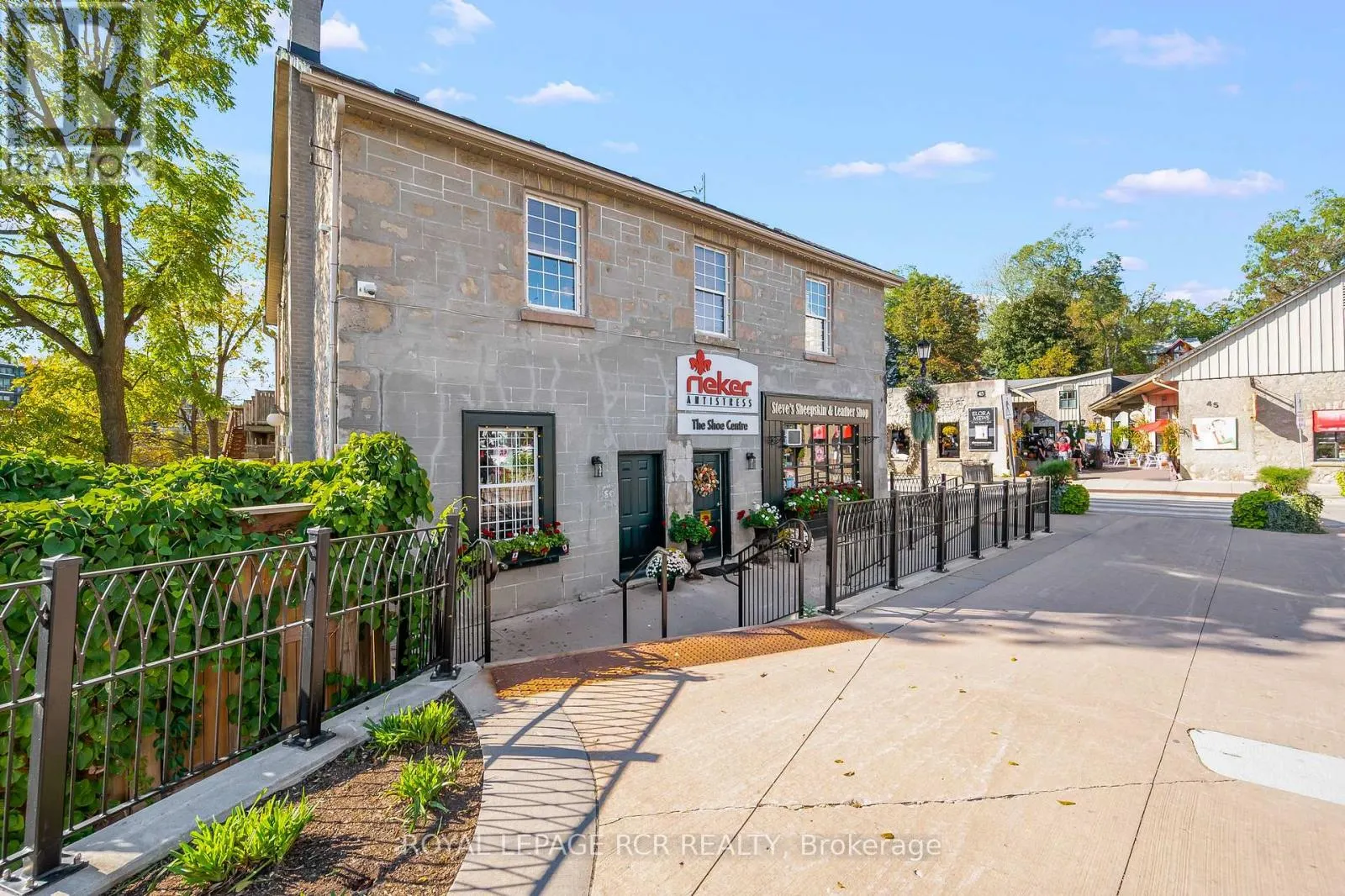 50 MILL STREET W