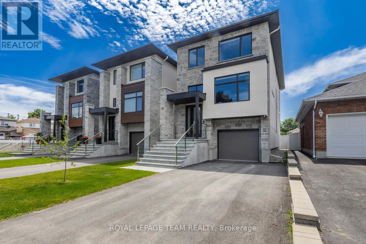 16 MELVILLE DRIVE