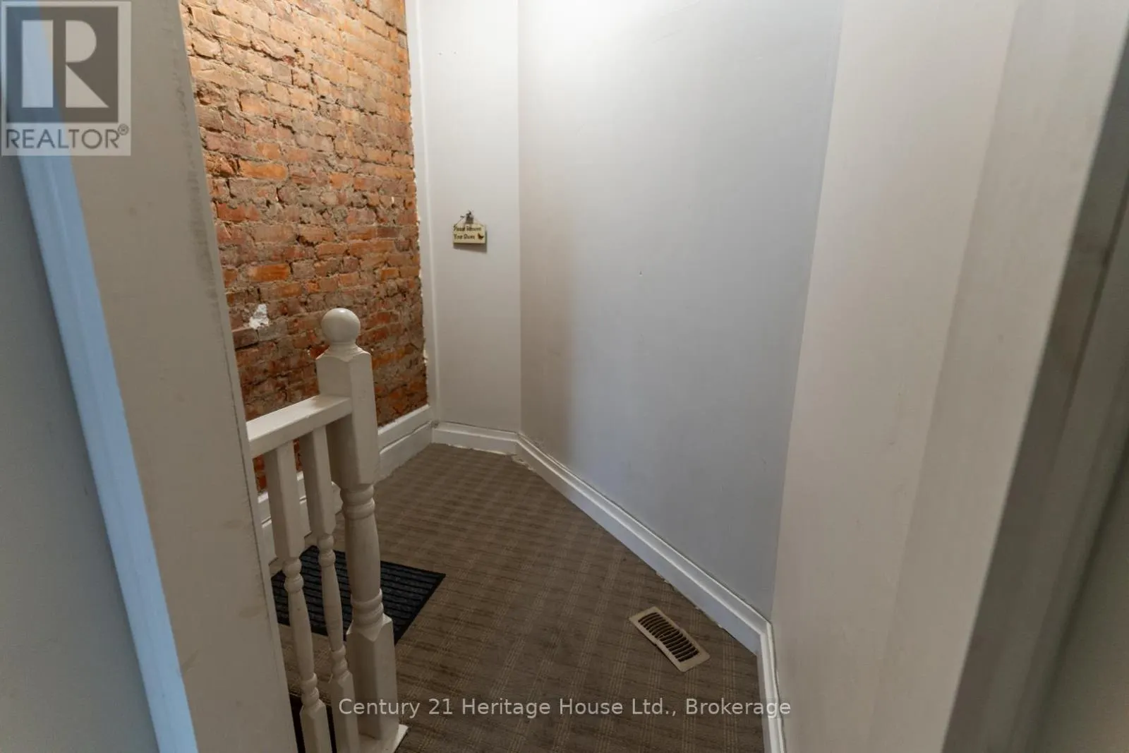A - 210 WILSON STREET, #A