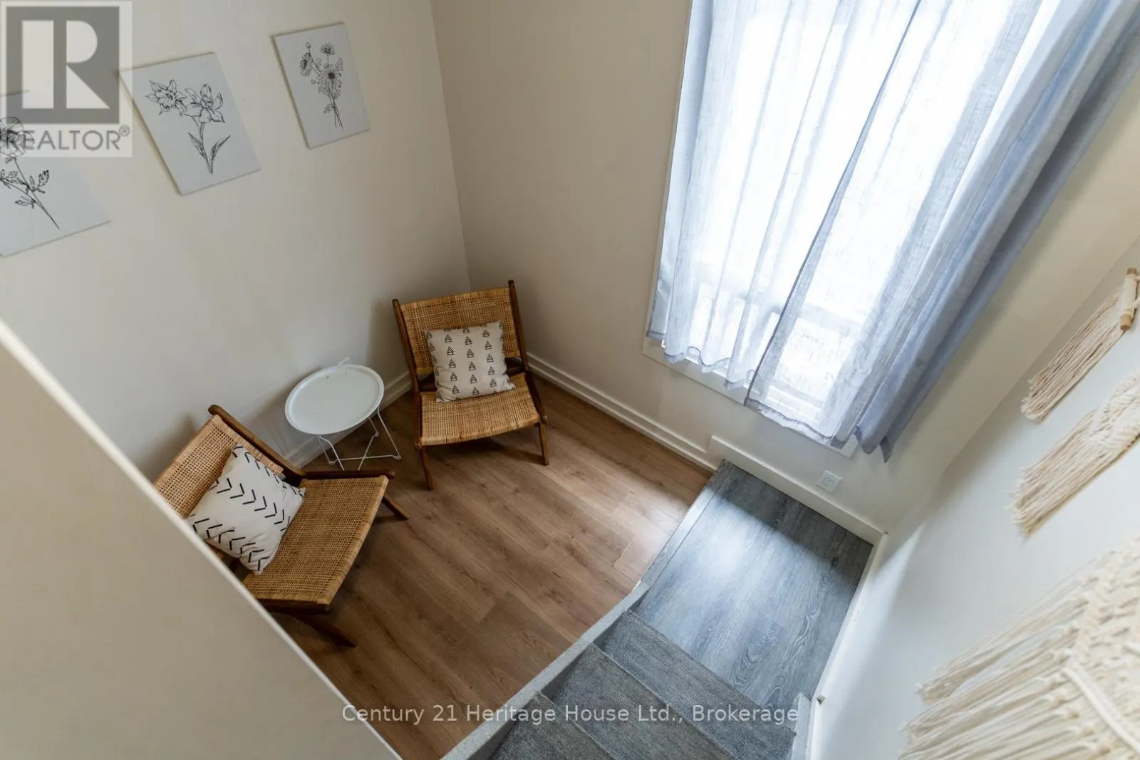 A - 210 WILSON STREET, #A