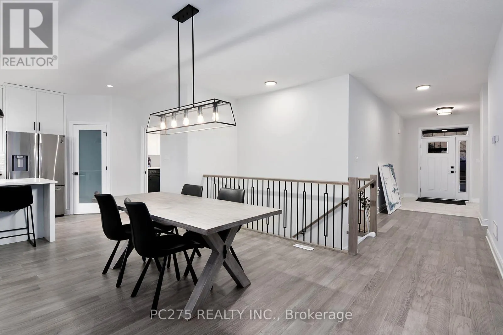 10 - 2022 UPPERPOINT BOULEVARD, #10