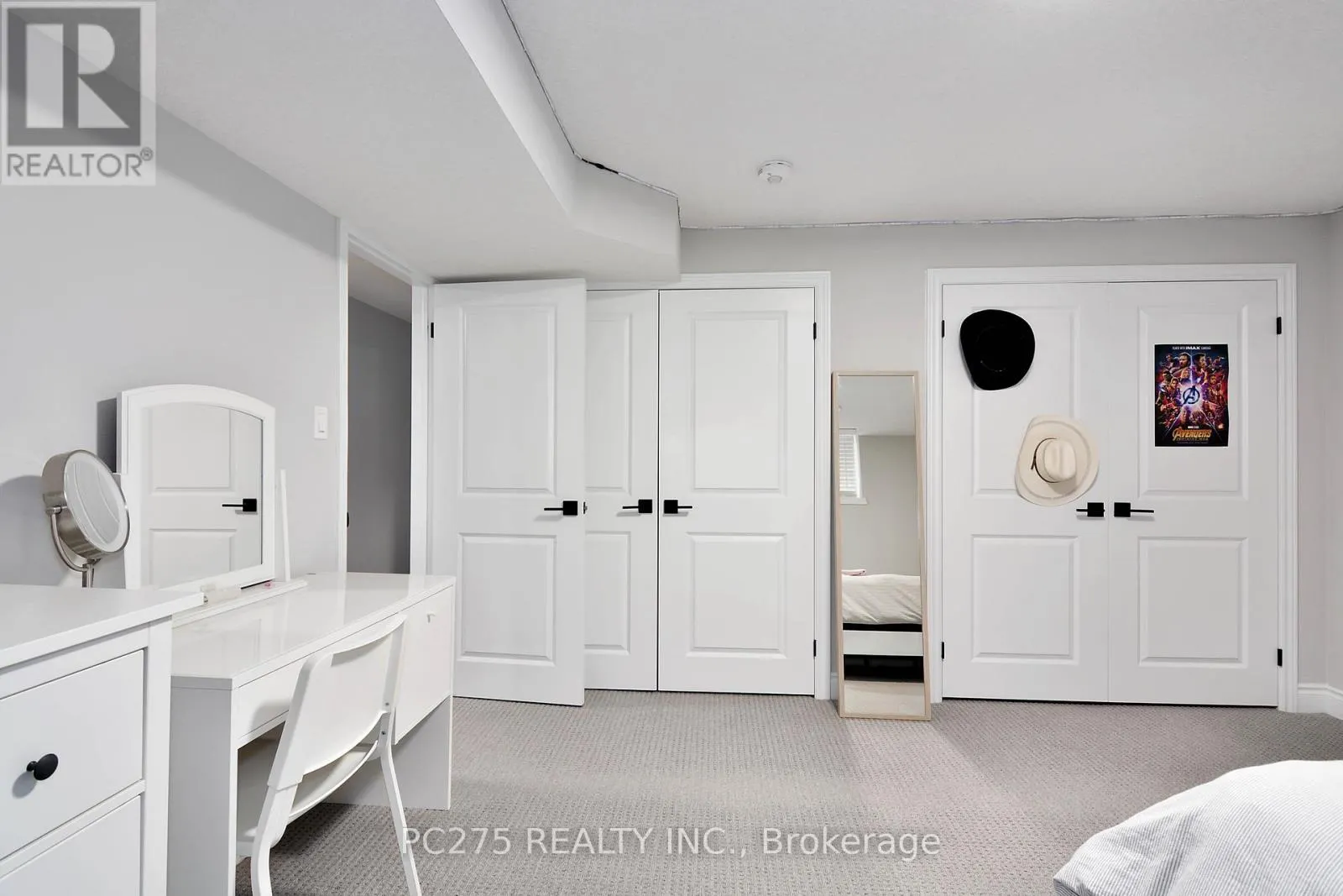 10 - 2022 UPPERPOINT BOULEVARD, #10