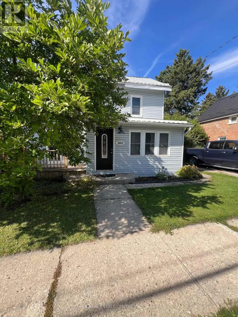 140 MAIN STREET W
