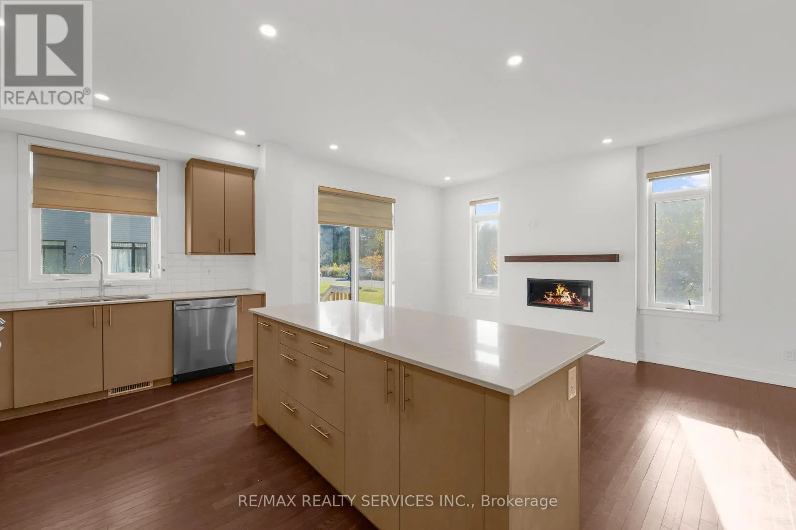 51 MOOSONEE CRESCENT