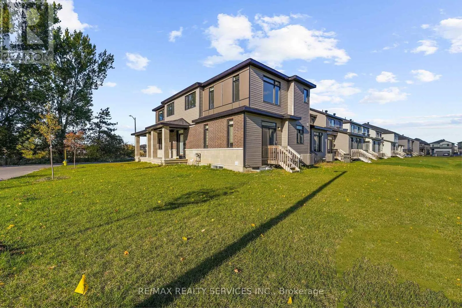 51 MOOSONEE CRESCENT