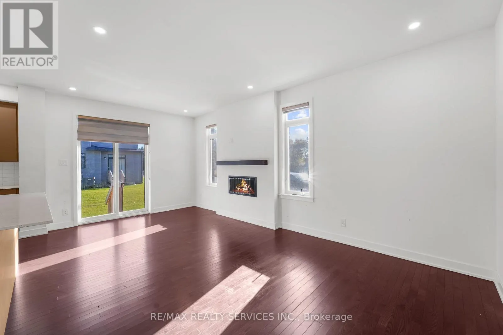 51 MOOSONEE CRESCENT