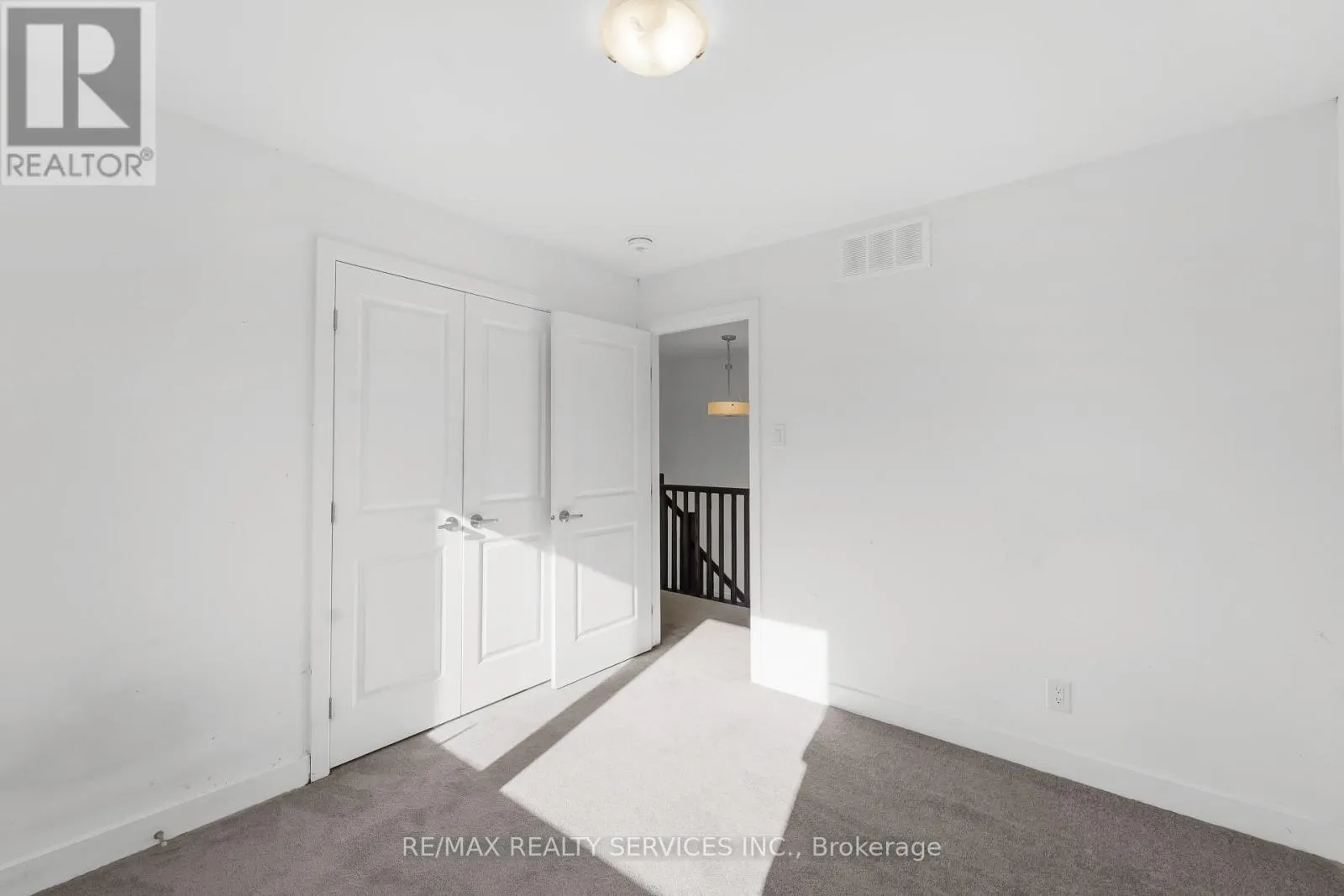 51 MOOSONEE CRESCENT