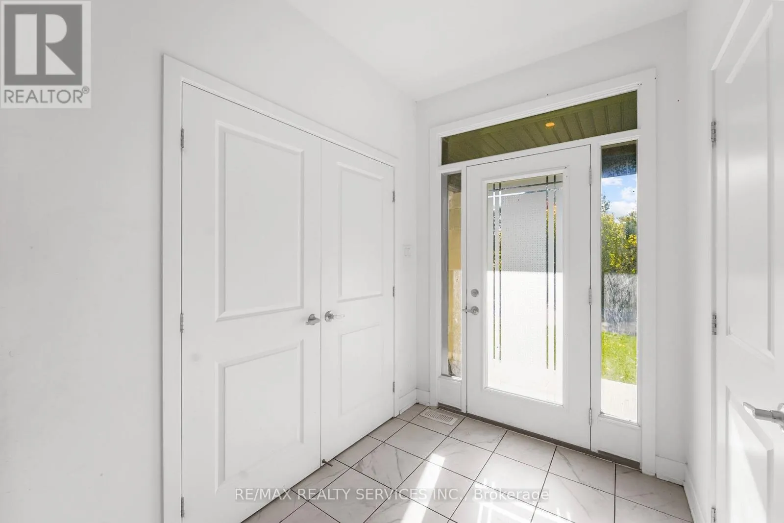 51 MOOSONEE CRESCENT