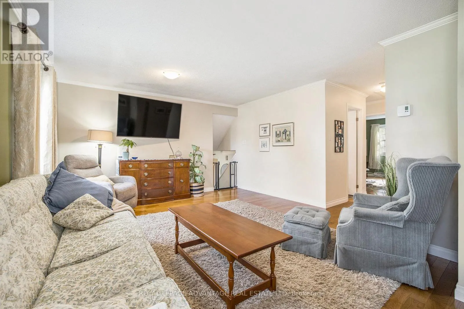 6 FAIRLANE DRIVE