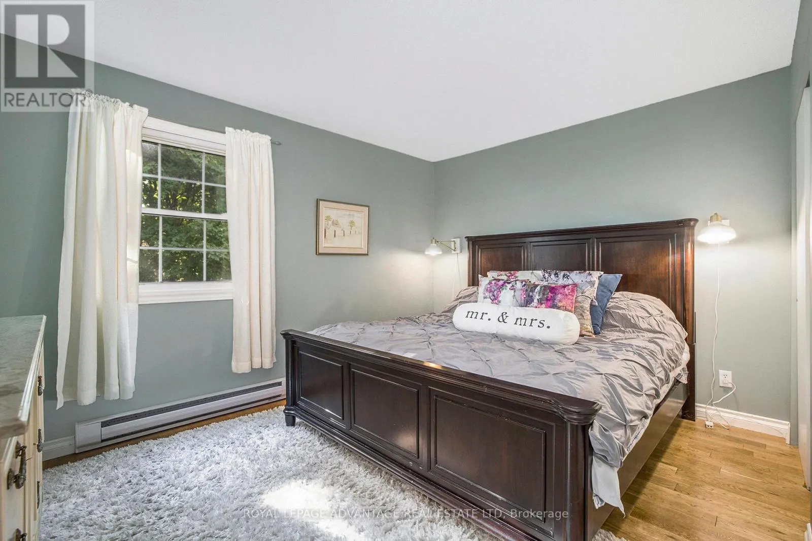 6 FAIRLANE DRIVE