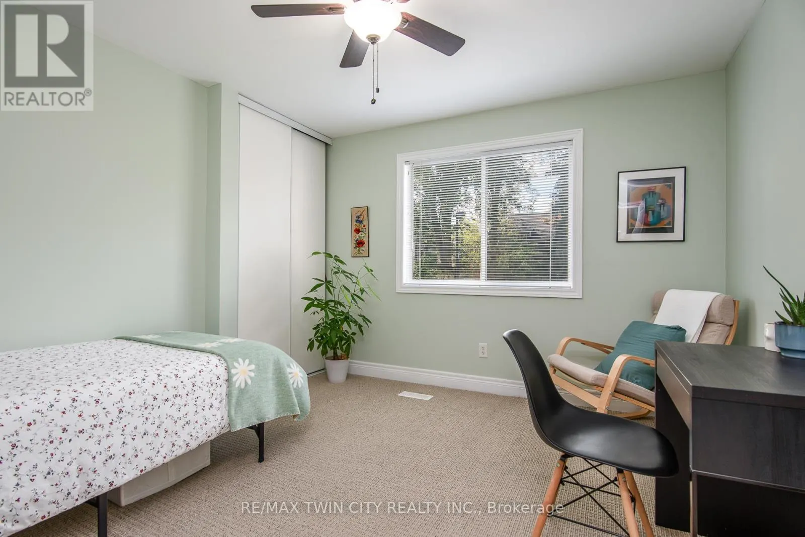 8D - 139 BRIGHTON STREET