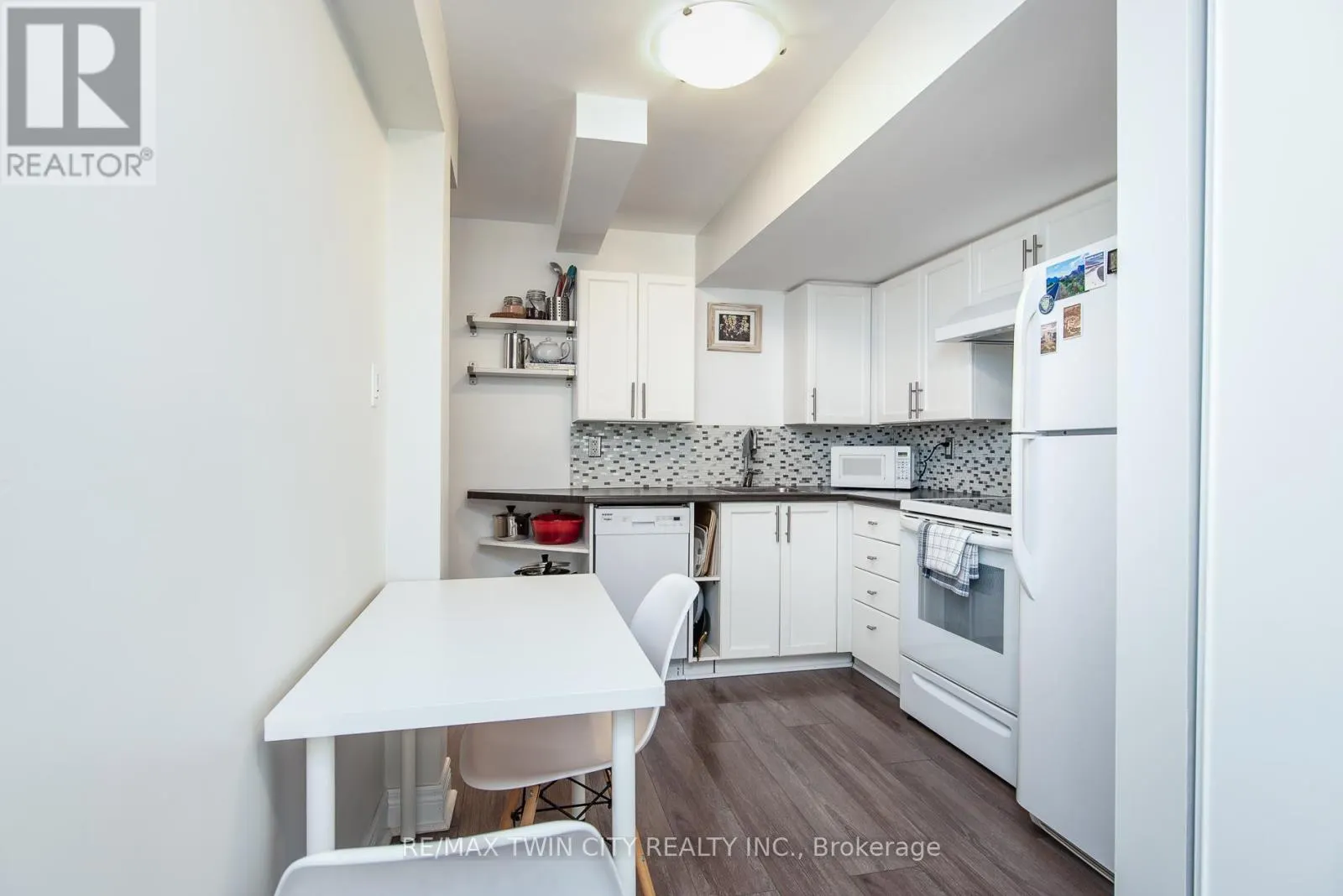 8D - 139 BRIGHTON STREET