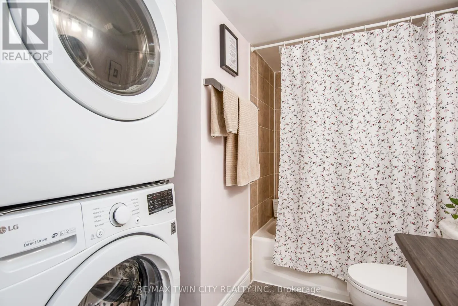 8D - 139 BRIGHTON STREET