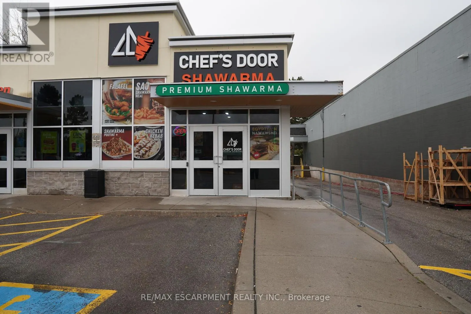 2 - 380 ERAMOSA ROAD W