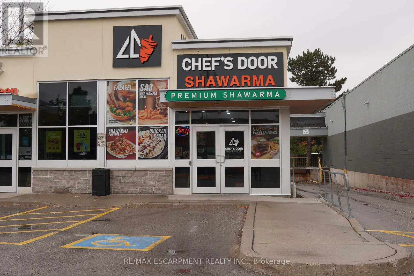 2 - 380 ERAMOSA ROAD W