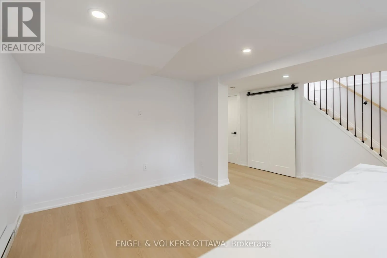 1487 MORISSET AVENUE