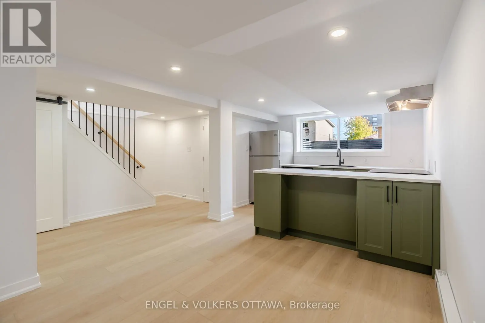 1487 MORISSET AVENUE