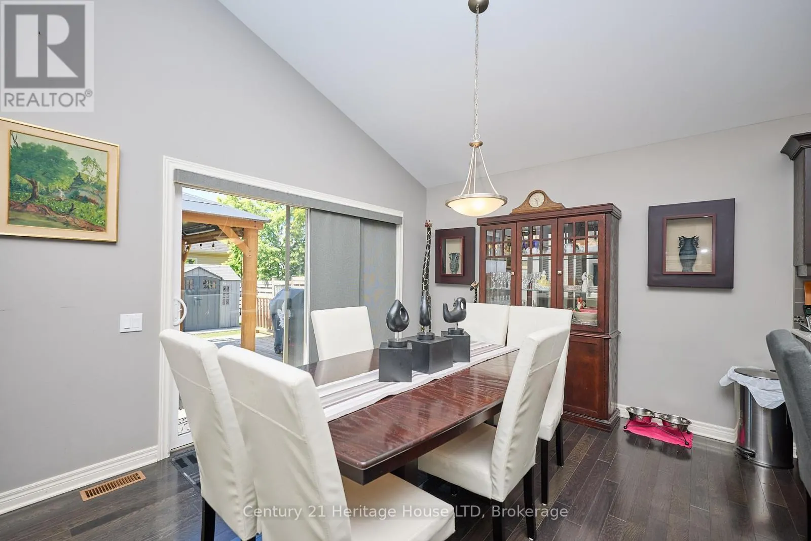 450 CLASSIC AVENUE