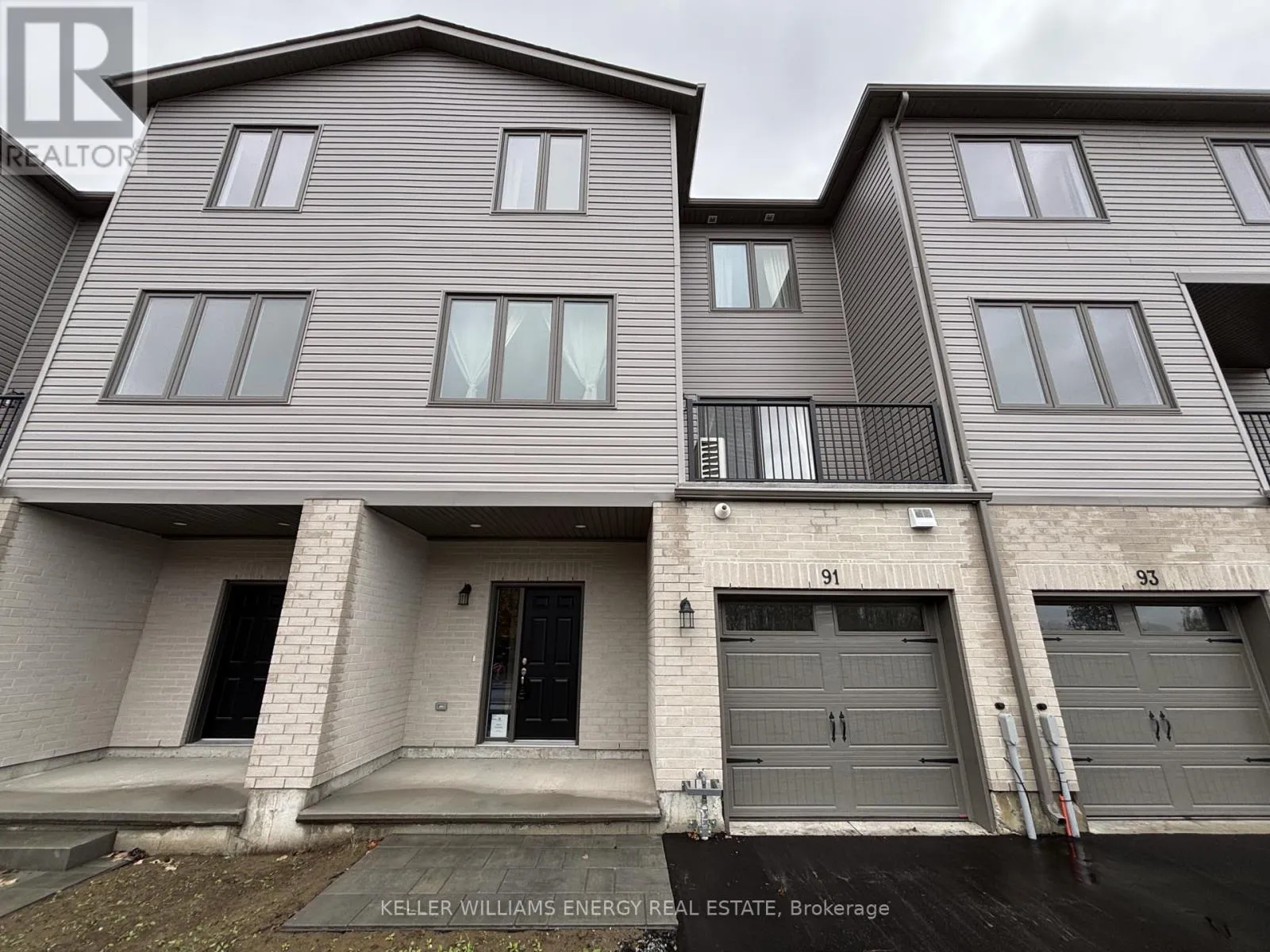 91 BUCHANAN AVENUE S