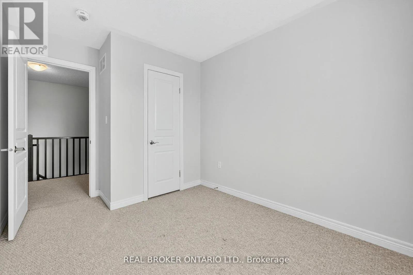 7 LADYBELL LANE