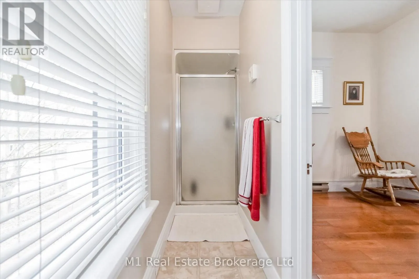 119 JOHN STREET W