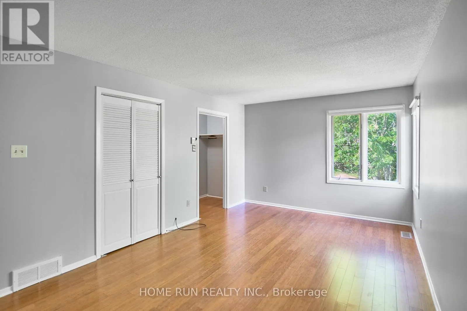 20 THIESSEN CRESCENT