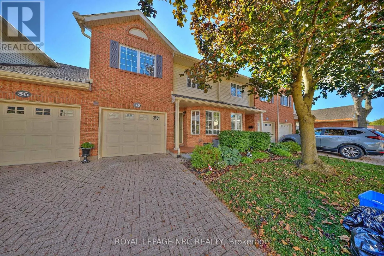 35 - 275 PELHAM ROAD, #35