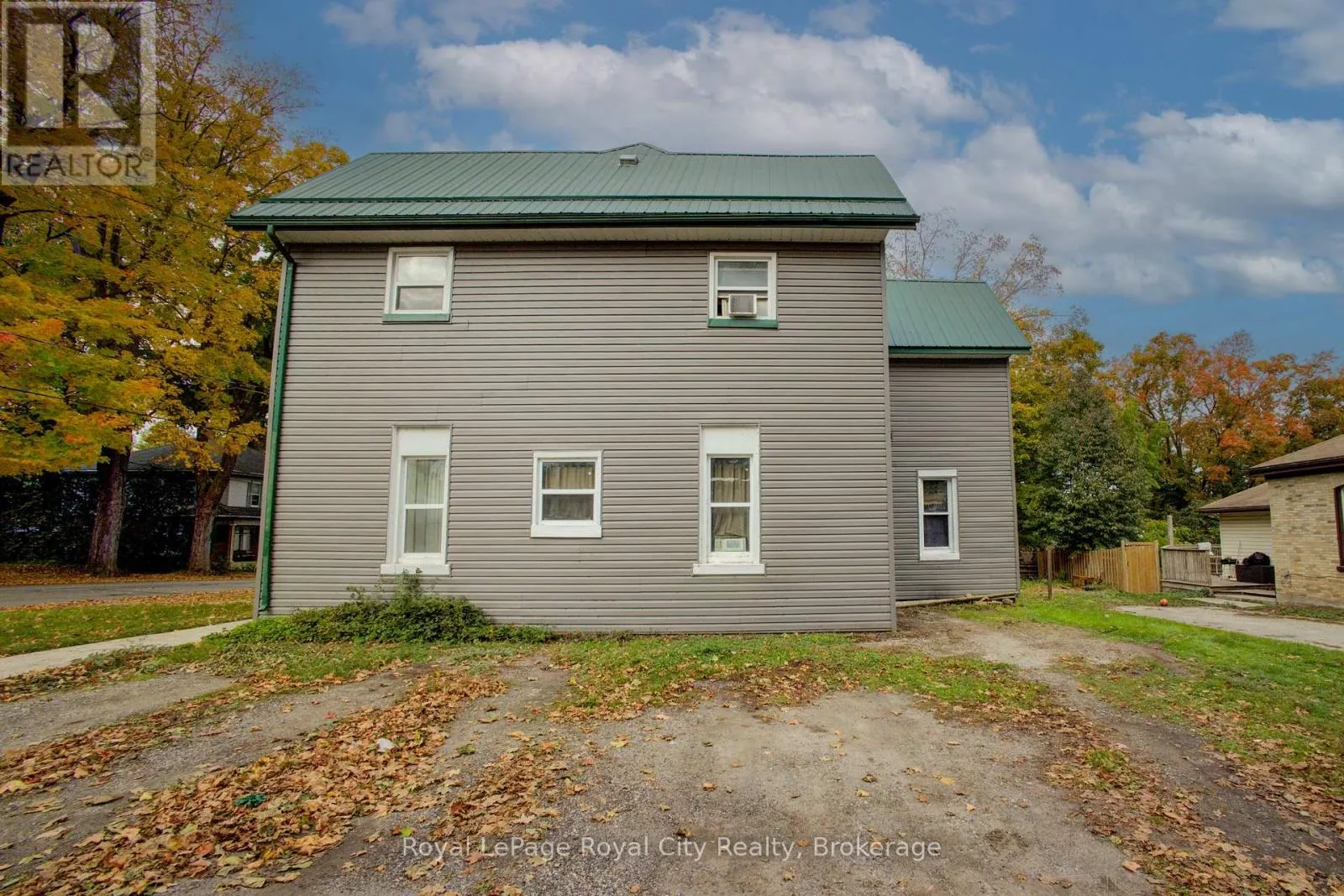 103 PATRICK STREET E