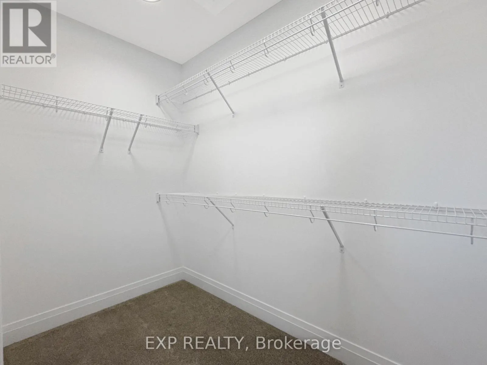 175 BOARDWALK WAY