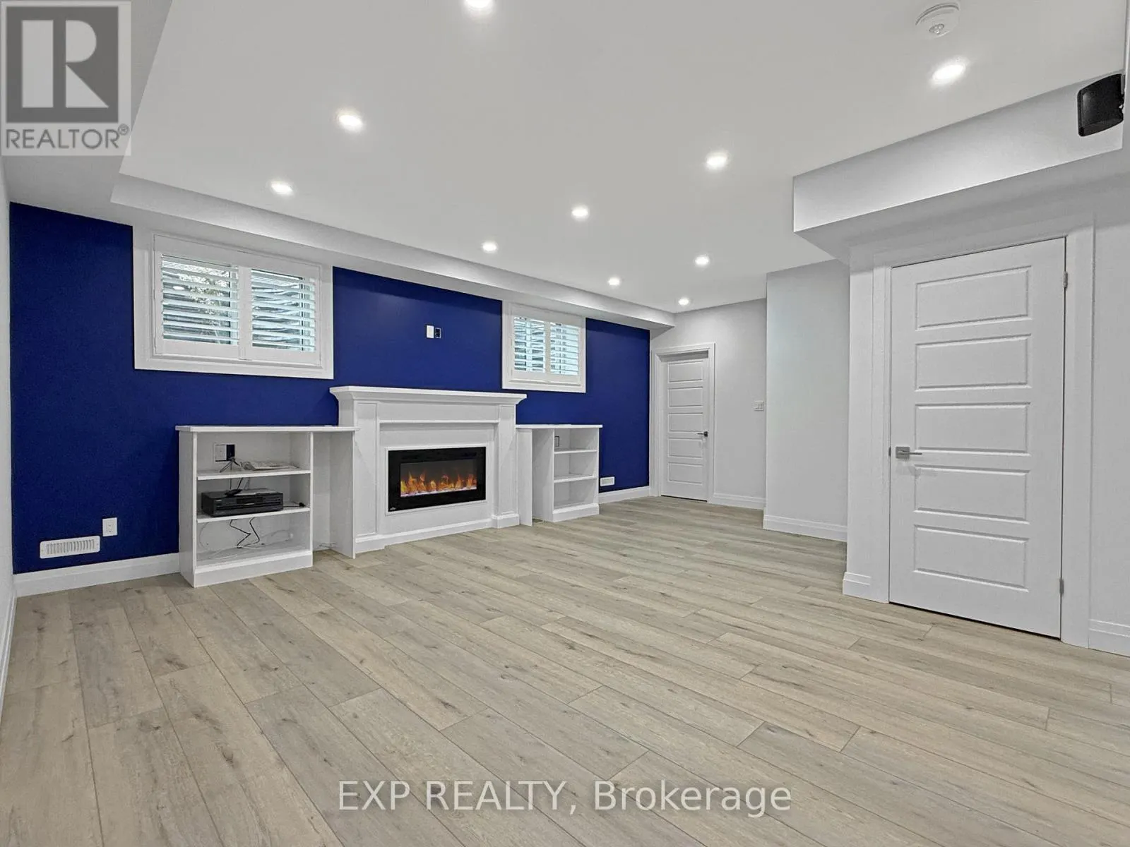 175 BOARDWALK WAY
