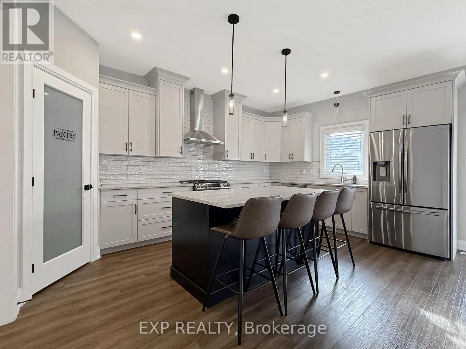 175 BOARDWALK WAY