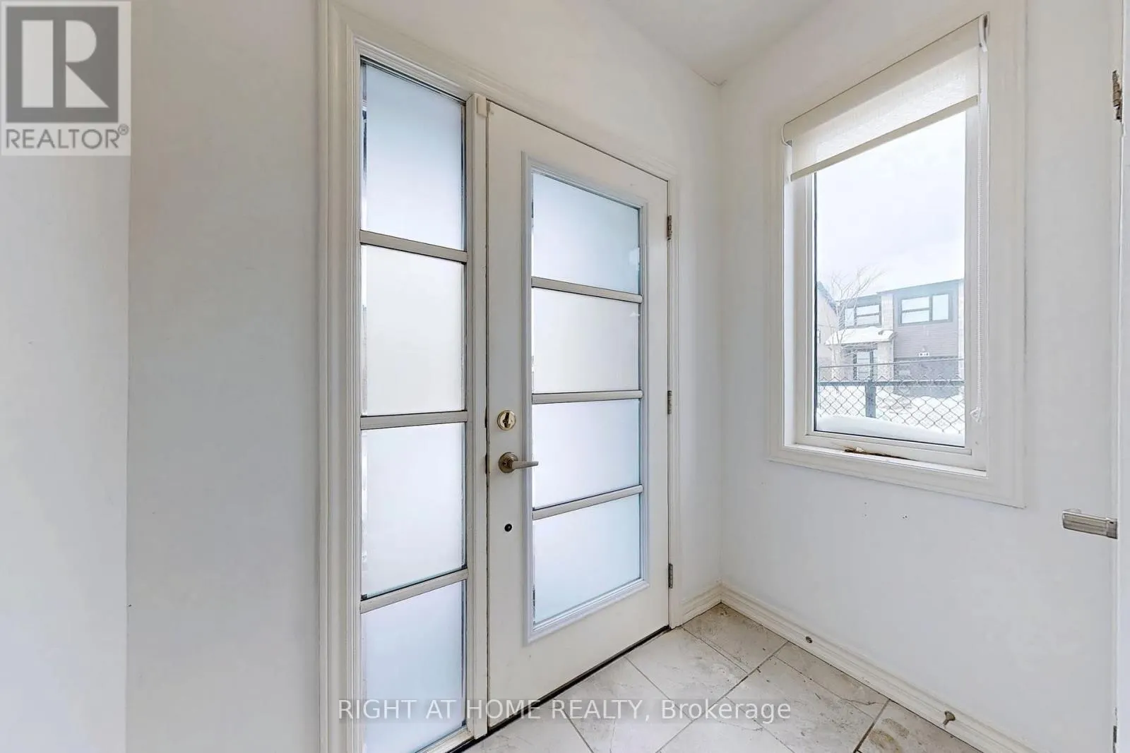 13 - 91 POPPY DRIVE E