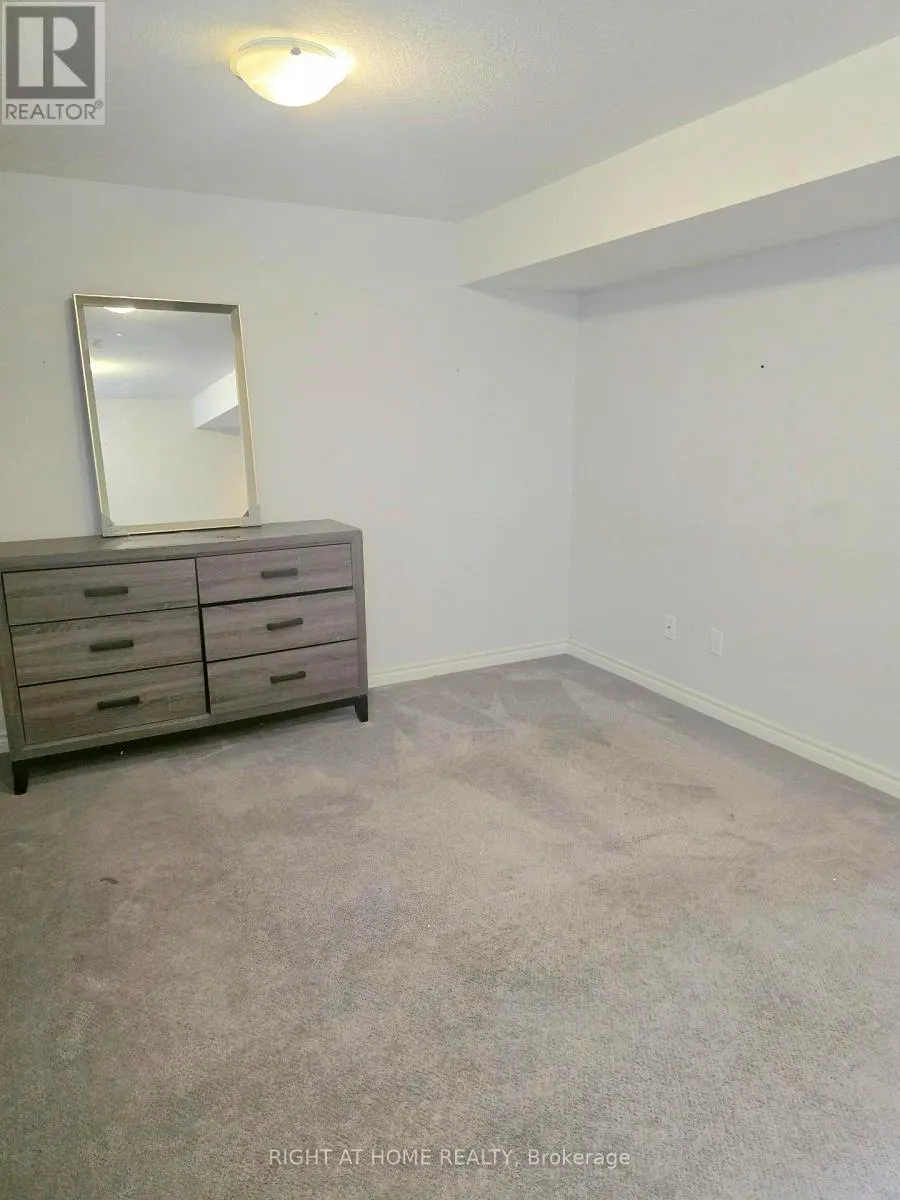 13 - 91 POPPY DRIVE E