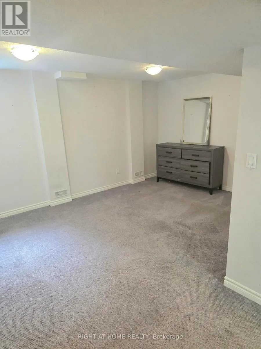 13 - 91 POPPY DRIVE E